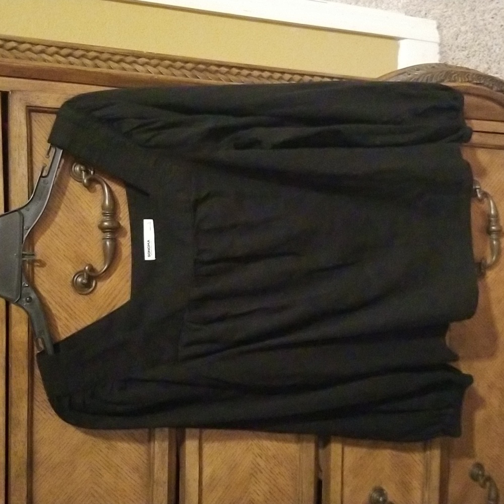 Square neck top
